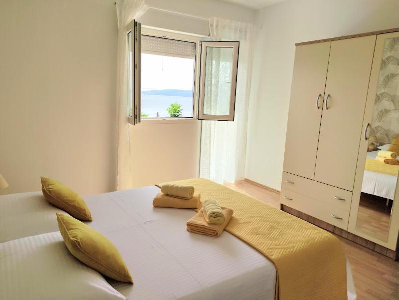 Apartmani Mila A1 & A2 & 3 Trogir Exterior foto